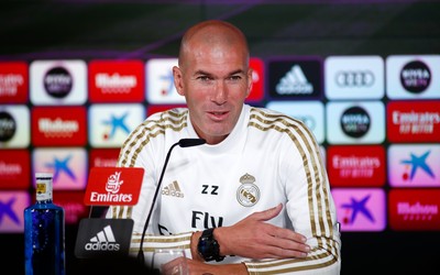 壹电竞-乌克兰队这脚传球像手术刀