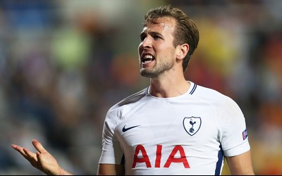 壹电竞精华-曼城女足更衣室团结一心